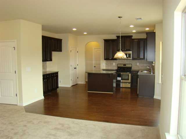 649 Ocean Ave, Canton, GA 30114 photo 3