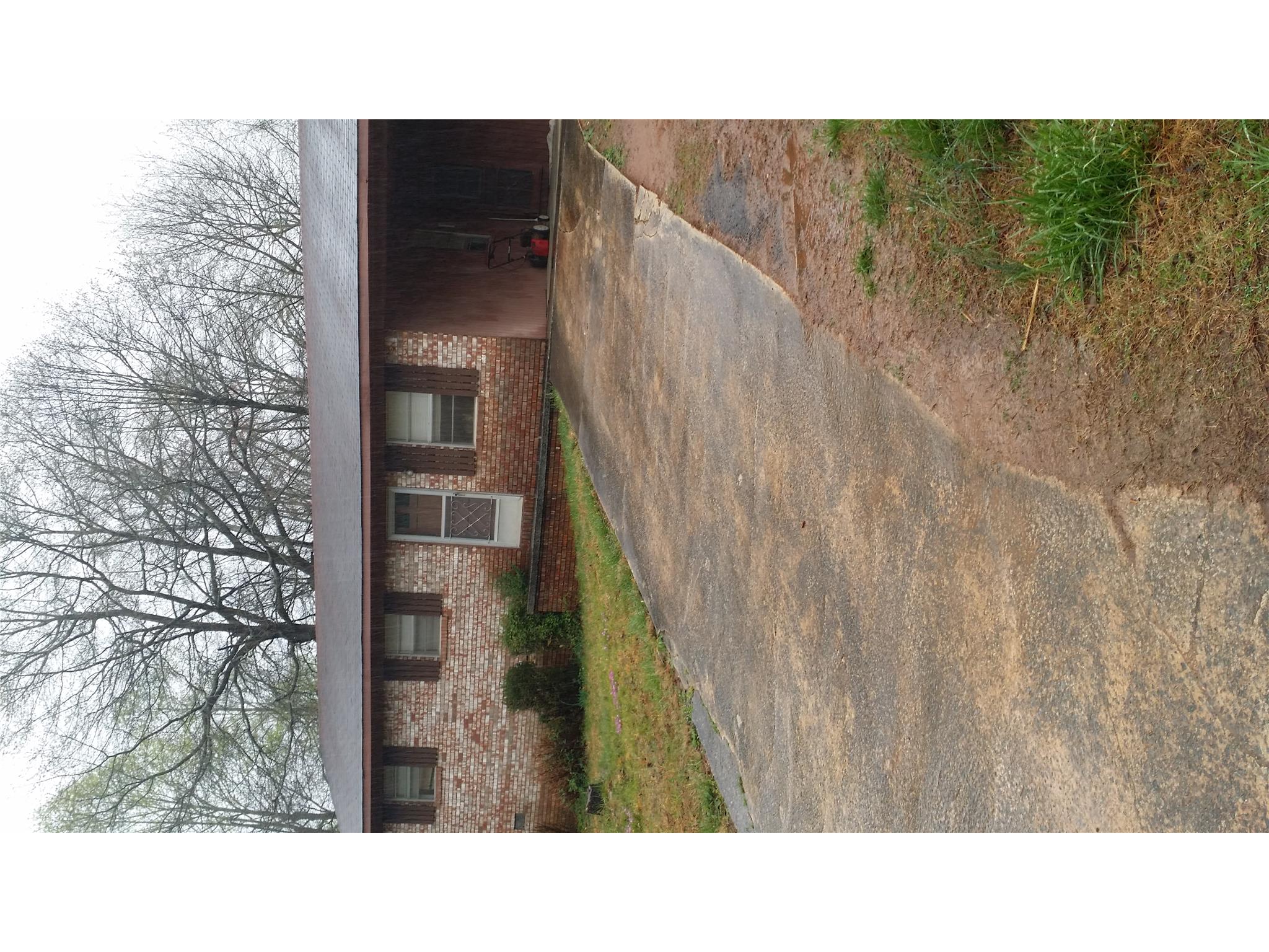 246 Myrl, Cornelia, GA 30531 photo 6