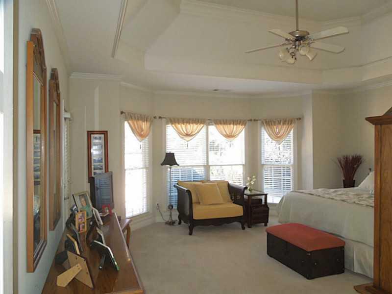 3318 Aberrone Pl, Buford, GA 30519 photo 11