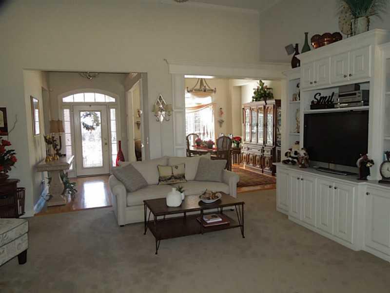 3318 Aberrone Pl, Buford, GA 30519 photo 8