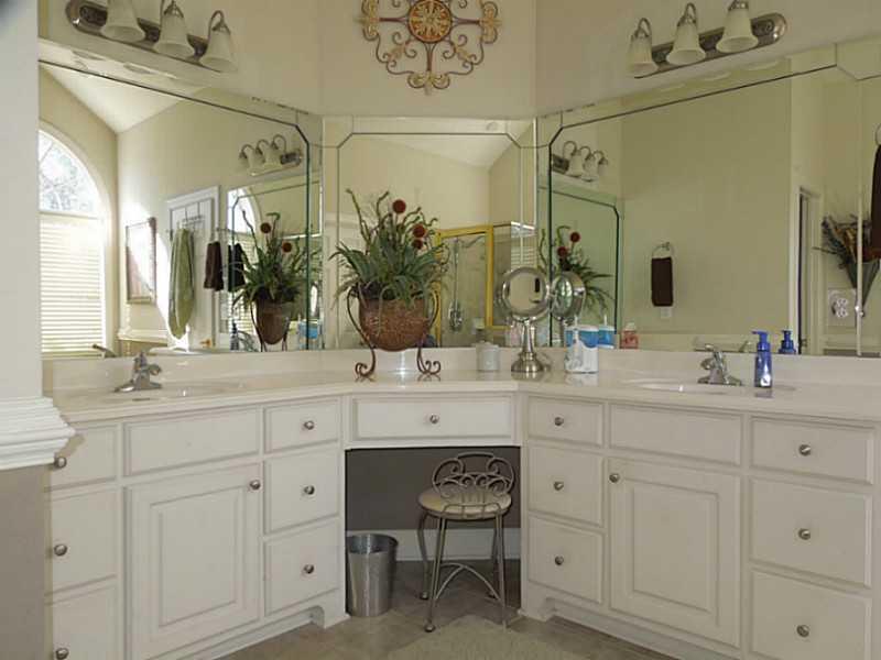 3318 Aberrone Pl, Buford, GA 30519 photo 13
