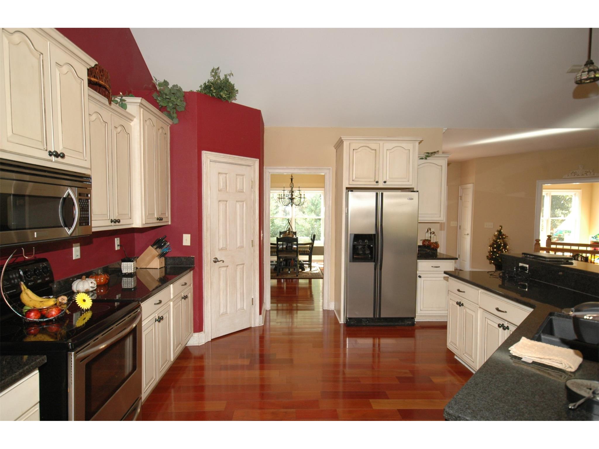 317 Harvey Fields Dr, Canton, GA 30114 photo 9