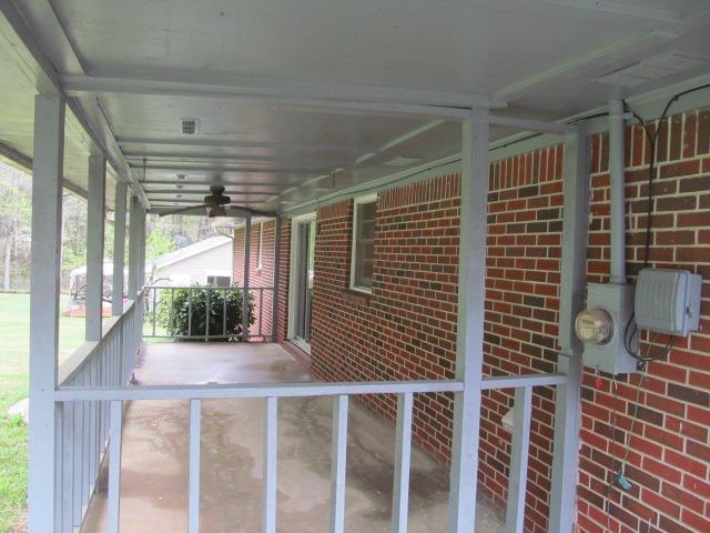 250 E Lakeview Dr, Lagrange, GA 30240 photo 13