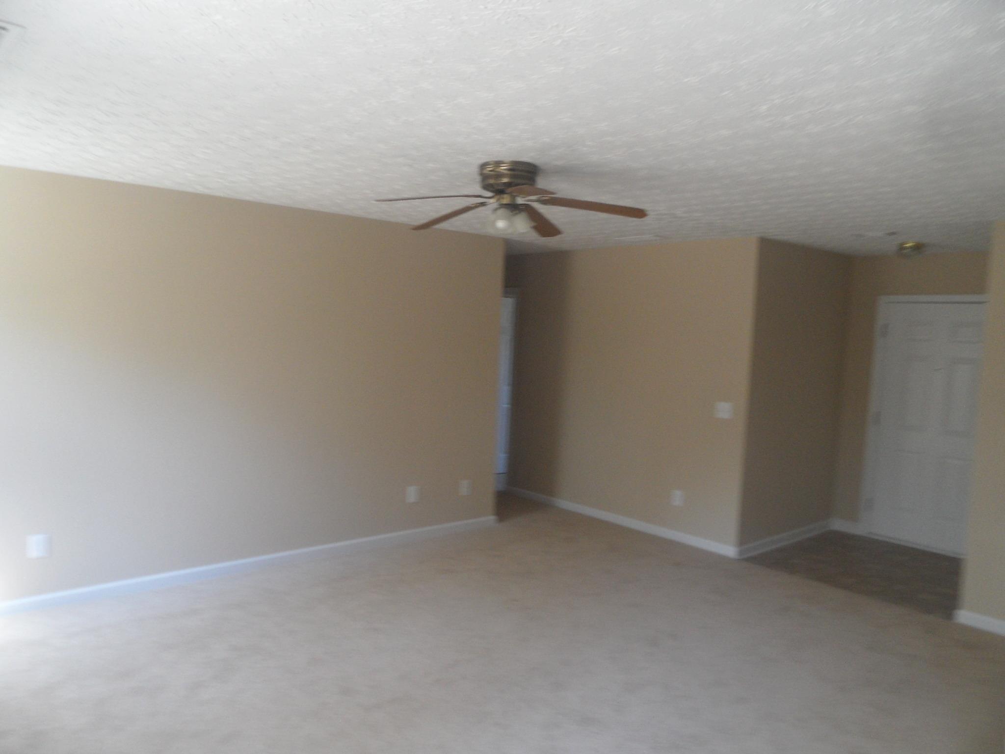 105 Whitehead Dr, Covington, GA 30016 photo 5