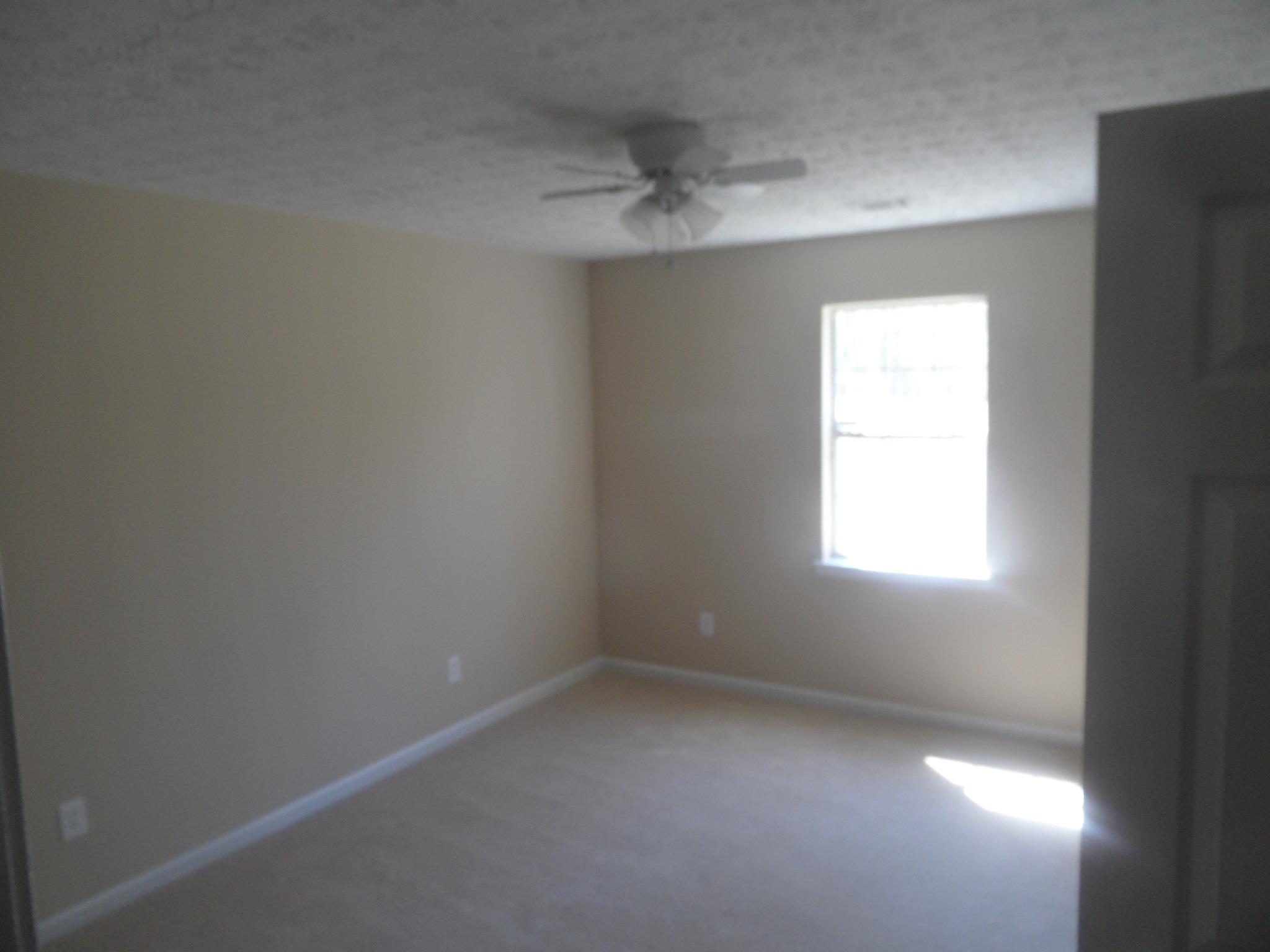 105 Whitehead Dr, Covington, GA 30016 photo 7