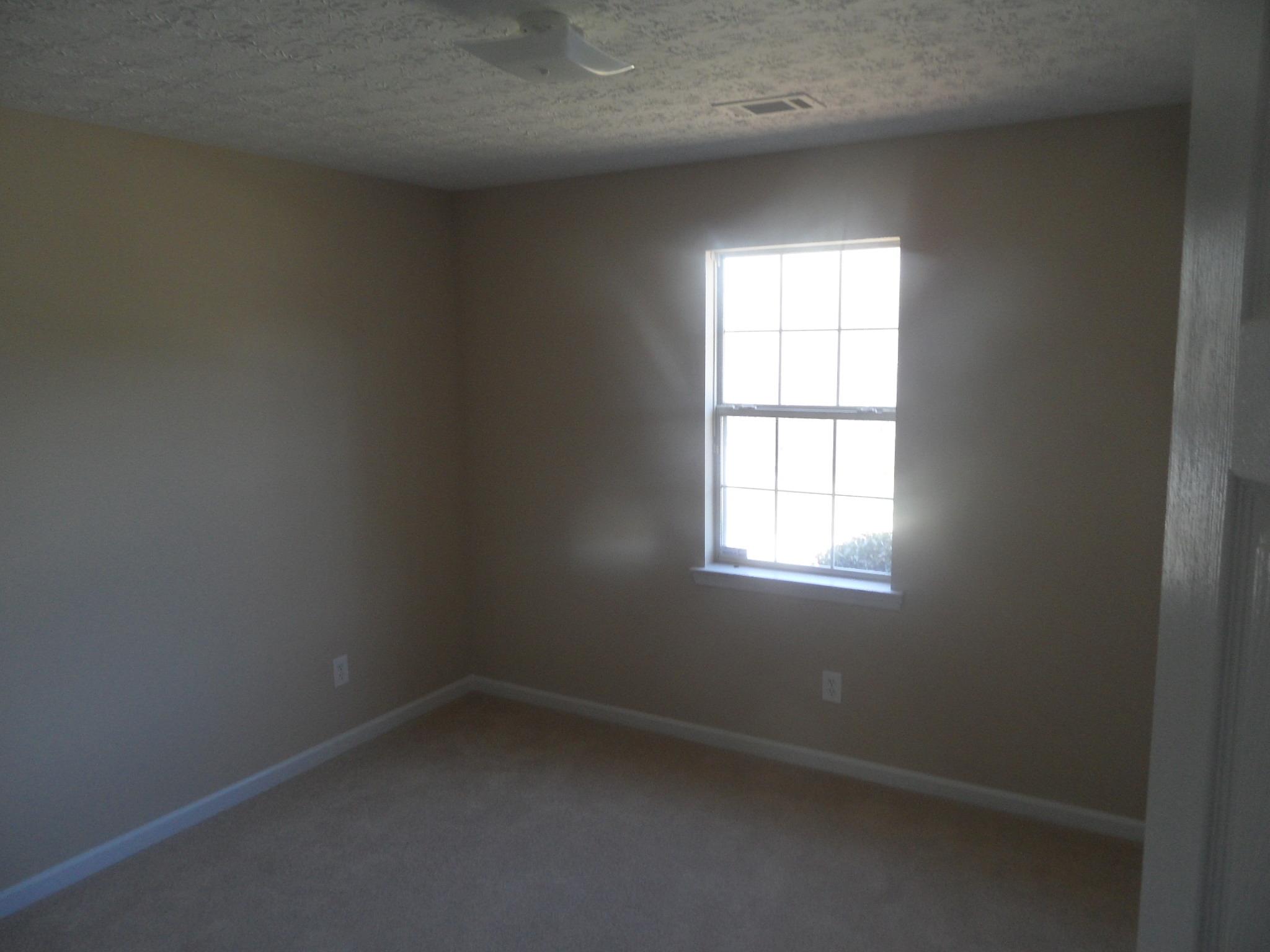 105 Whitehead Dr, Covington, GA 30016 photo 9
