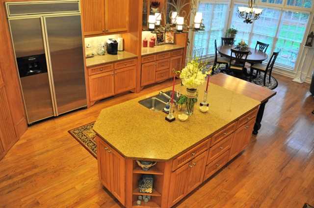 720 Old Saddle Ln, Alpharetta, GA 30004 photo 8