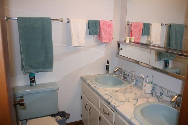 35 Green Valley Dr, Toccoa, GA 30577 photo 8