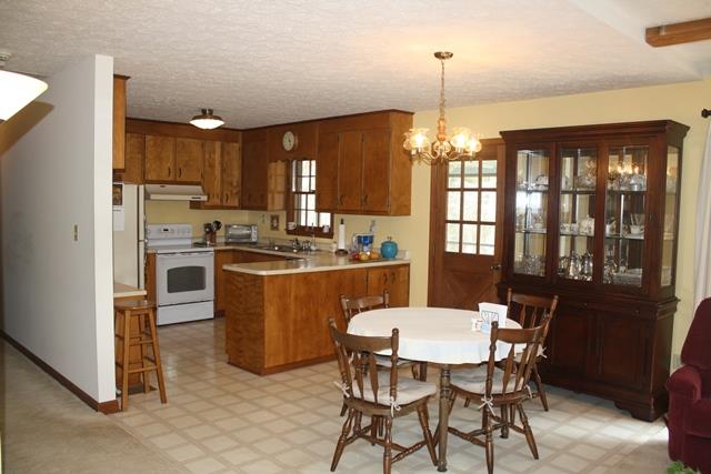 35 Green Valley Dr, Toccoa, GA 30577 photo 14