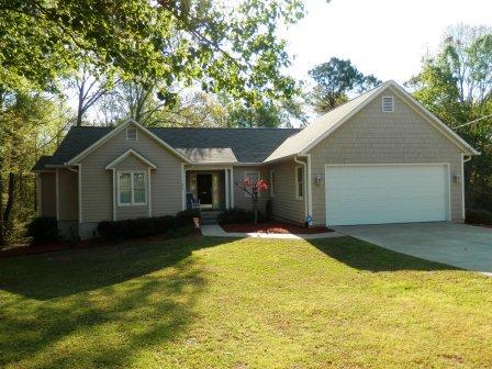 409 Pecan Cir, Forsyth, GA 31029 photo 1