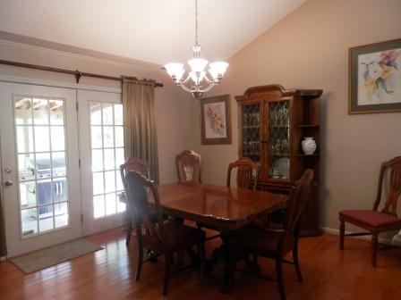 409 Pecan Cir, Forsyth, GA 31029 photo 5