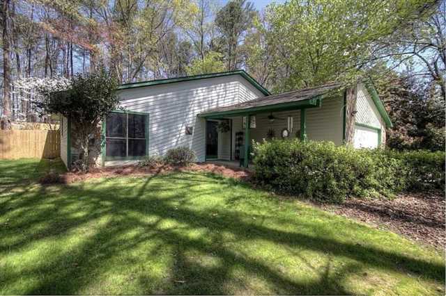4959 Old Ivy Rd, Duluth, GA 30096 photo 2