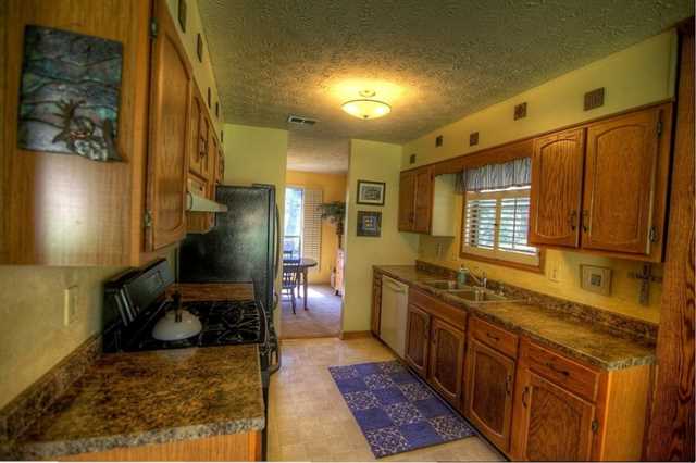 4959 Old Ivy Rd, Duluth, GA 30096 photo 9