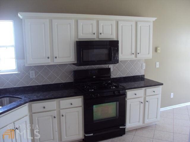 417 Gresham Dr, Stockbridge, GA 30281 photo 3