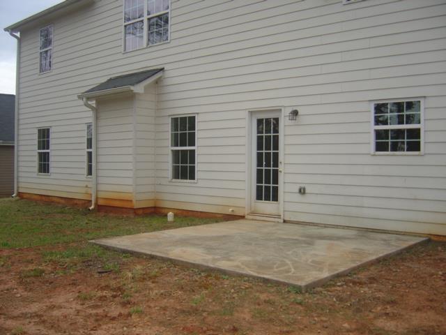 658 Carla Ct, Winder, GA 30680 photo 4