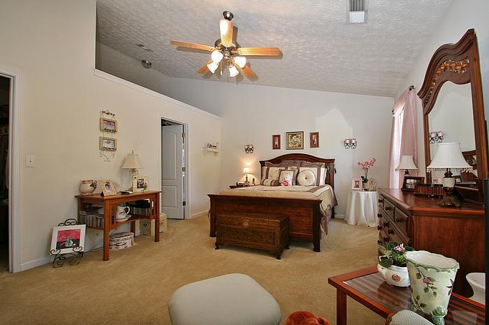 3010 Millpine Ct, Buford, GA 30519 photo 9