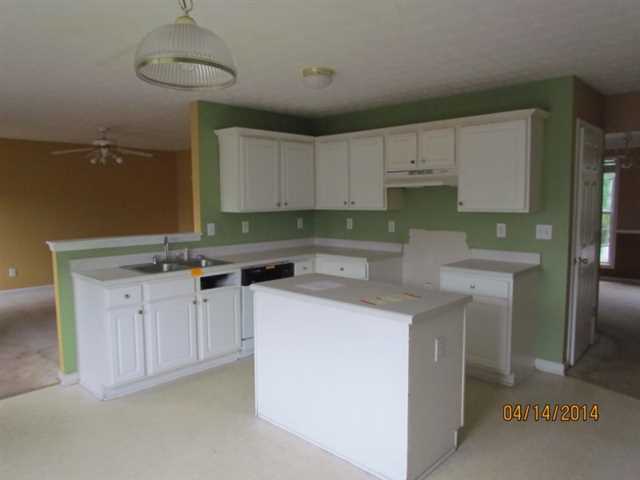 6862 Cavalier Ct, Stone Mountain, GA 30087 photo 5