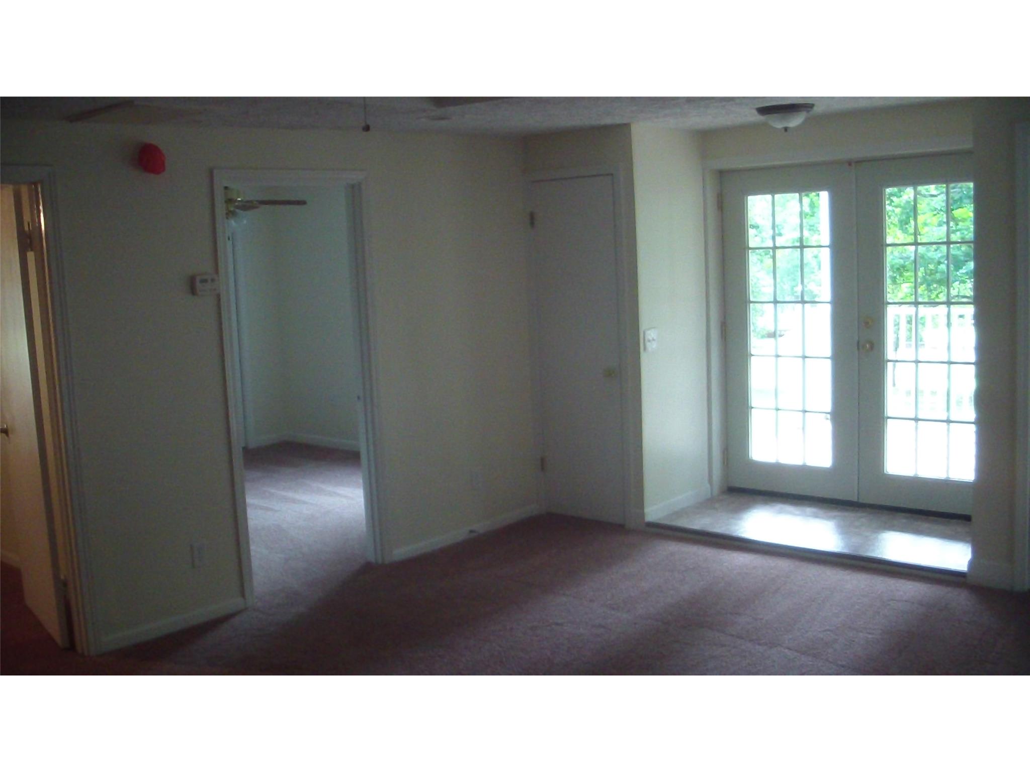 8 Shady Ln, Jackson, GA 30233 photo 4