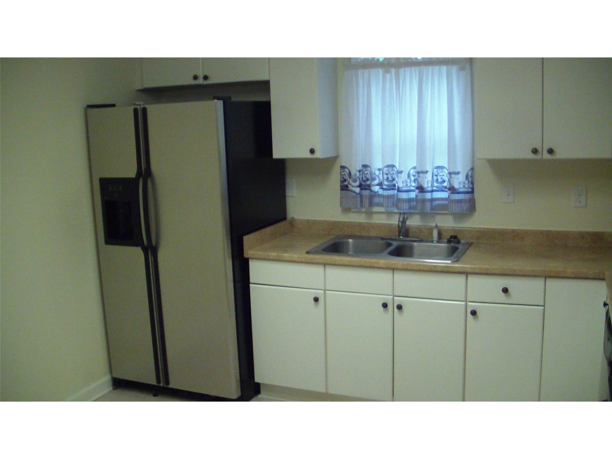 8 Shady Ln, Jackson, GA 30233 photo 3