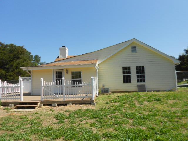 105 Rolling Ridge Dr, Covington, GA 30016 photo 2