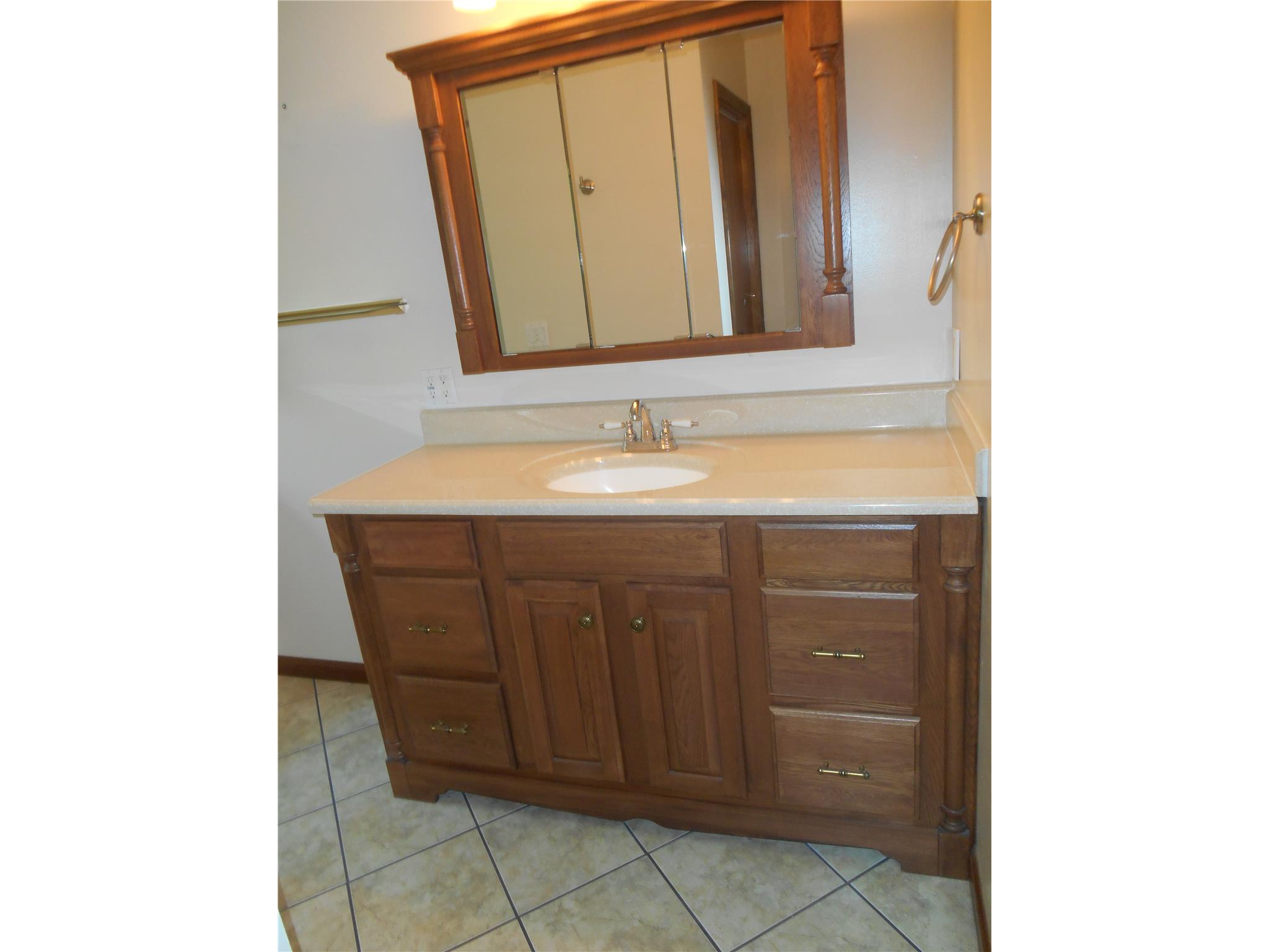 139 N Lake Dr, Lagrange, GA 30240 photo 12