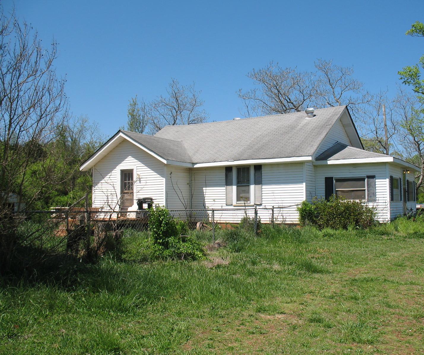 1318 B Wilson Rd, Commerce, GA 30529 photo 9