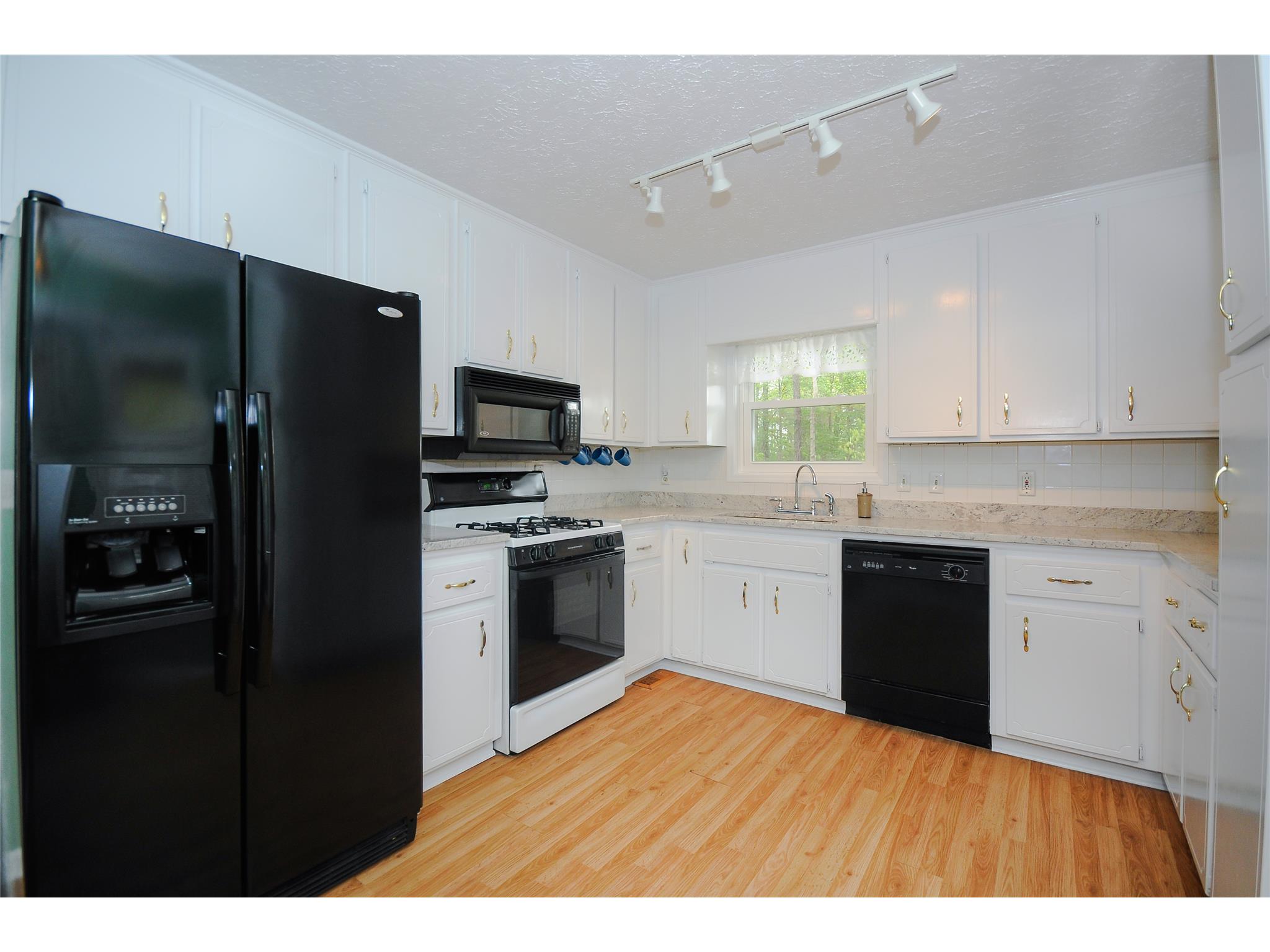 979 Tyrell Dr, Austell, GA 30106 photo 11