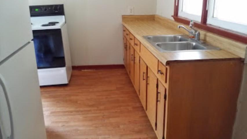 141 Walker St, Winder, GA 30680 photo 4