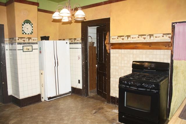 257 Walnut St, Toccoa, GA 30577 photo 9