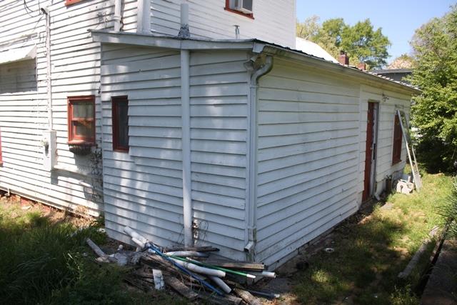 257 Walnut St, Toccoa, GA 30577 photo 3