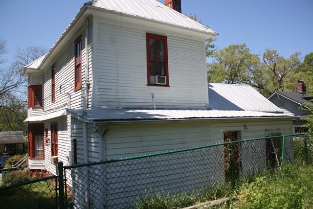 257 Walnut St, Toccoa, GA 30577 photo 4