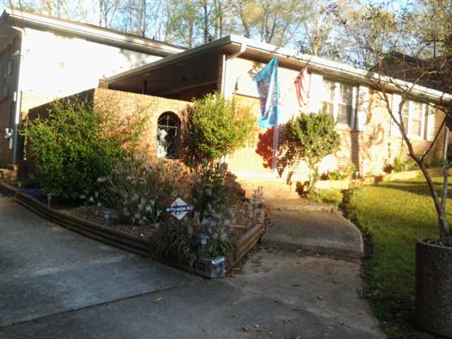 6421 Priscilla Ct, Morrow, GA 30260 photo 3