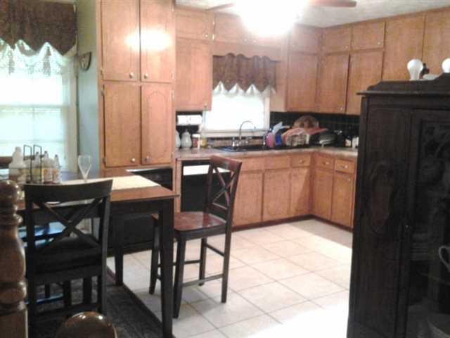 6421 Priscilla Ct, Morrow, GA 30260 photo 6