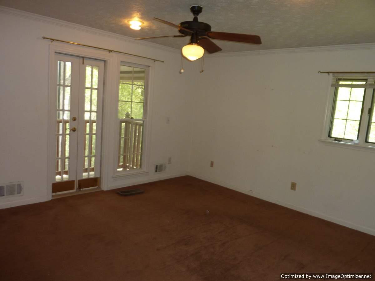 6628 Fleming Rd, Morrow, GA 30260 photo 9