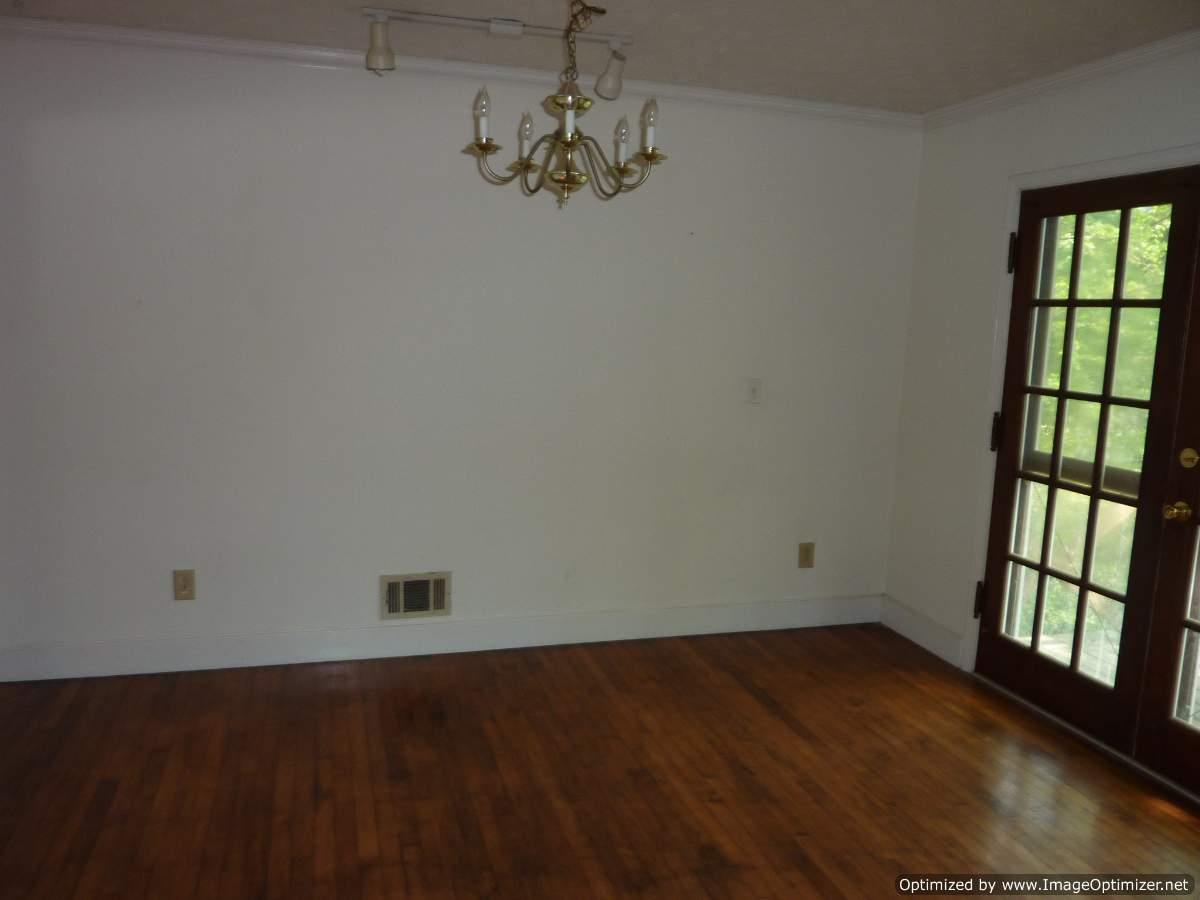 6628 Fleming Rd, Morrow, GA 30260 photo 6