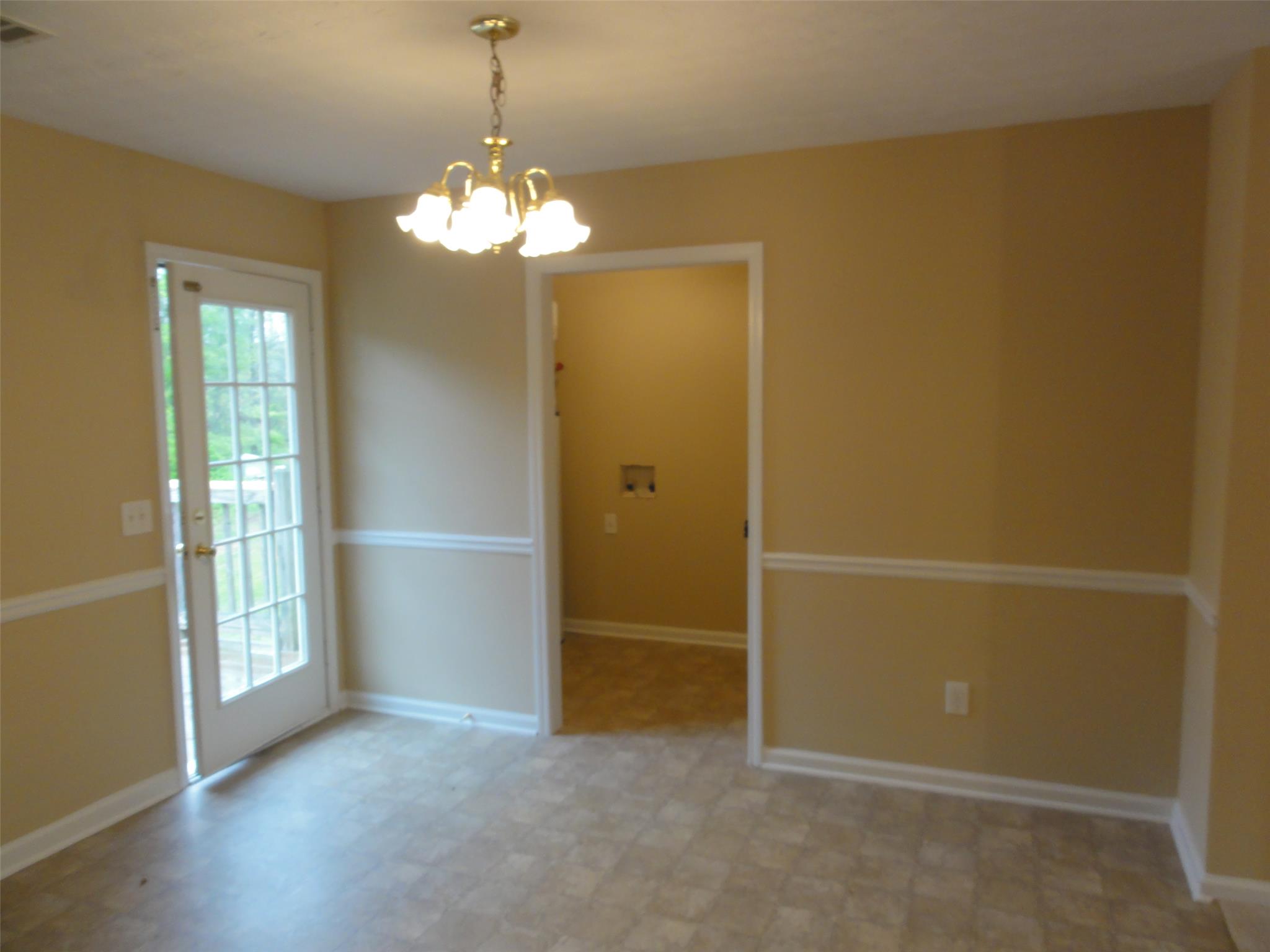 80 Quarry Ct, Covington, GA 30014 photo 4