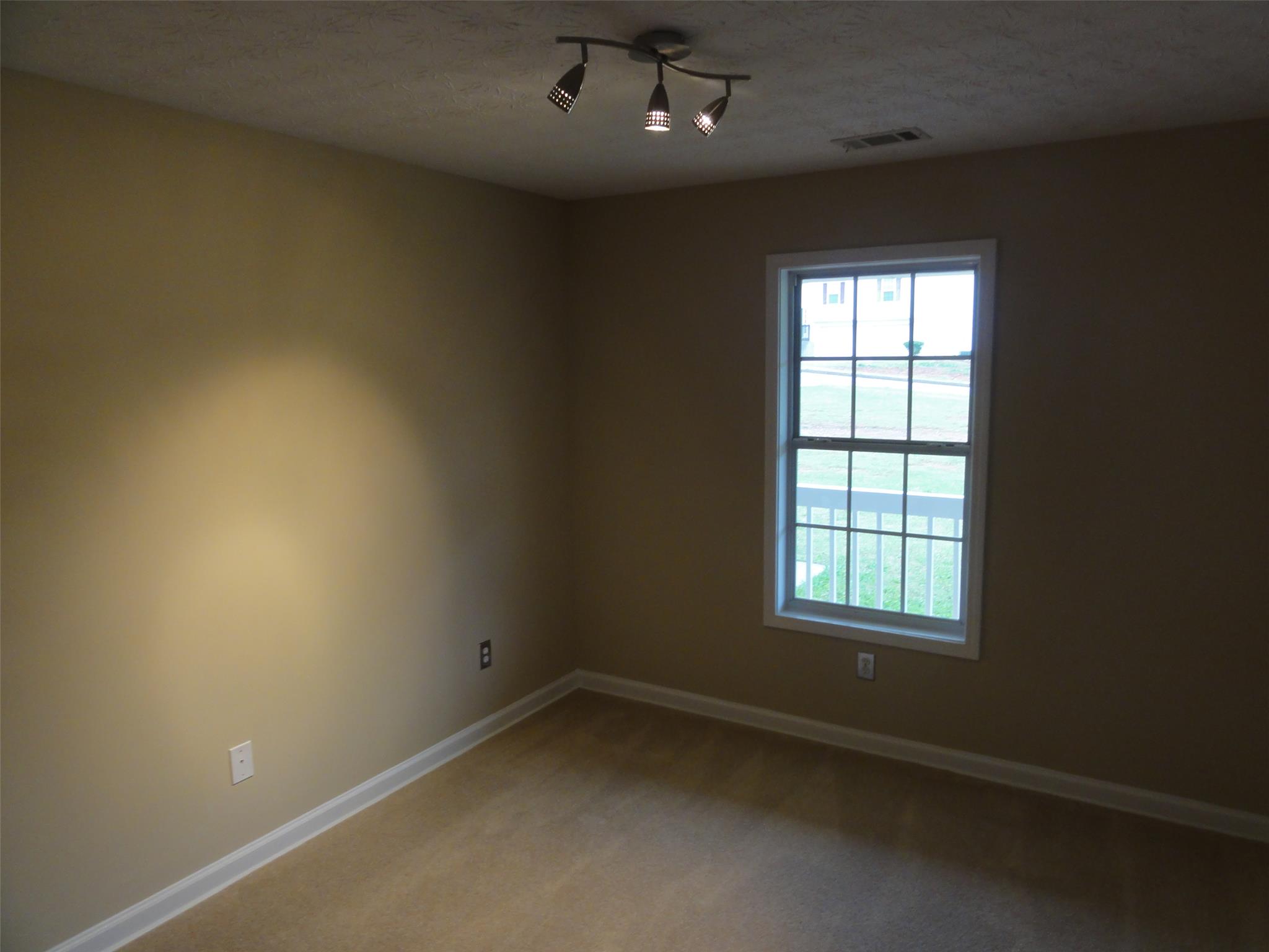 80 Quarry Ct, Covington, GA 30014 photo 7