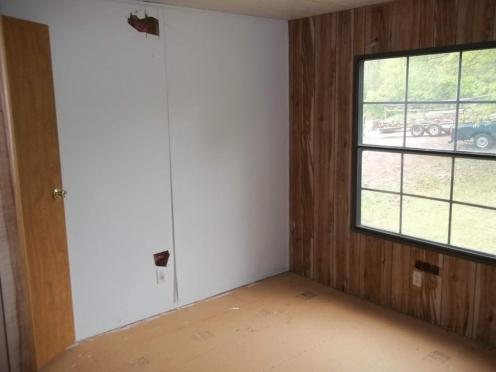 270 Helen Rd, Covington, GA 30016 photo 6