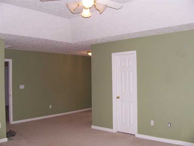 3960 Riversong Dr, Suwanee, GA 30024 photo 14