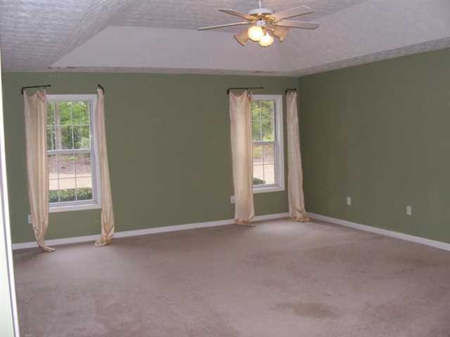 3960 Riversong Dr, Suwanee, GA 30024 photo 12