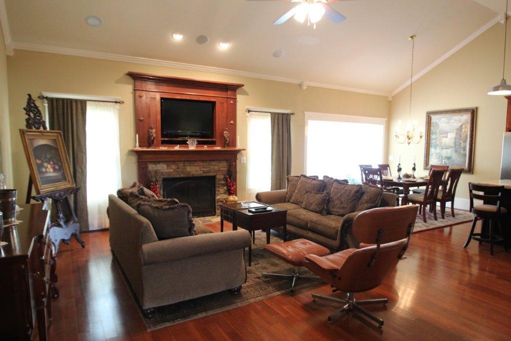 634 Cottage Loop, Pendergrass, GA 30567 photo 7