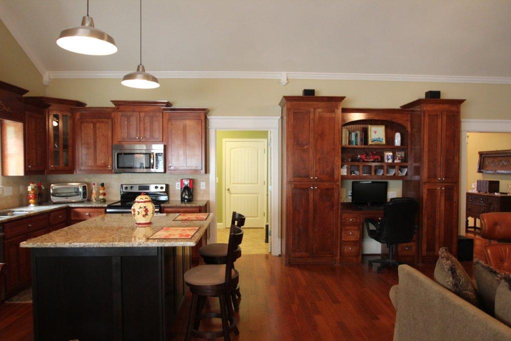 634 Cottage Loop, Pendergrass, GA 30567 photo 5