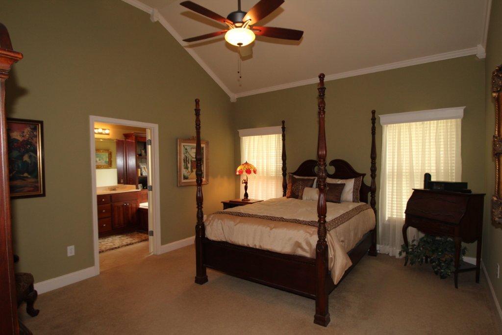 634 Cottage Loop, Pendergrass, GA 30567 photo 11
