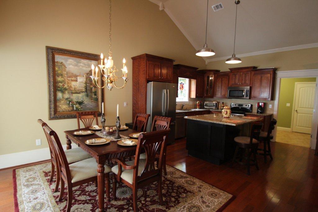 634 Cottage Loop, Pendergrass, GA 30567 photo 4