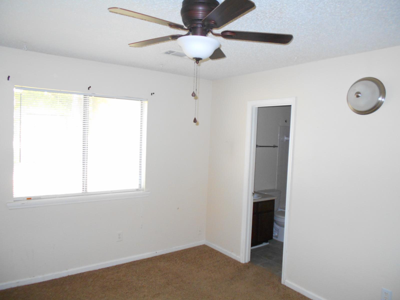 3051 Brook Hollow Dr, Rex, GA 30273 photo 8