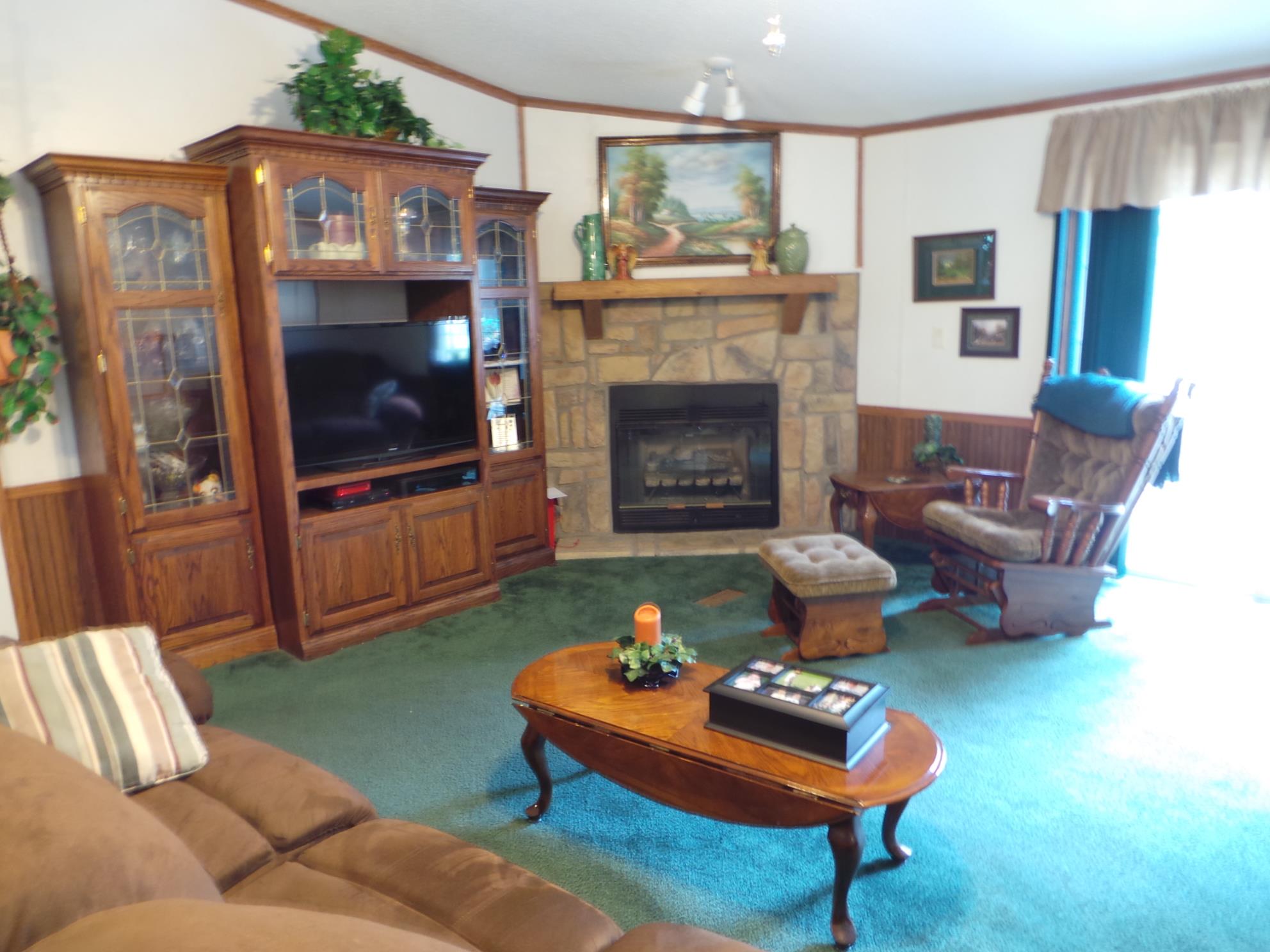 26 Beaver Cove Ln, Lagrange, GA 30240 photo 2