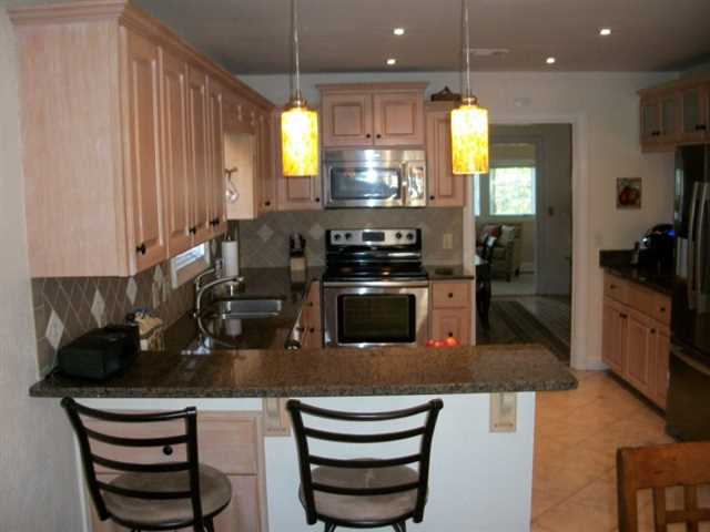 3489 Ashwood Ln, Chamblee, GA 30341 photo 4
