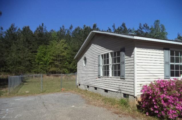76 Strickland Loop, Forsyth, GA 31029 photo 2