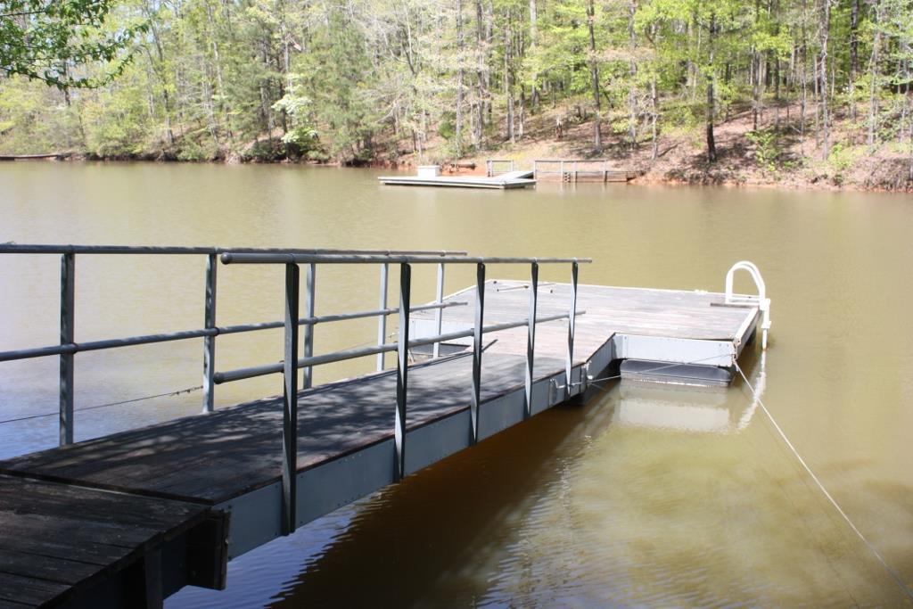 563 Williams Rd, Lagrange, GA 30240 photo 2