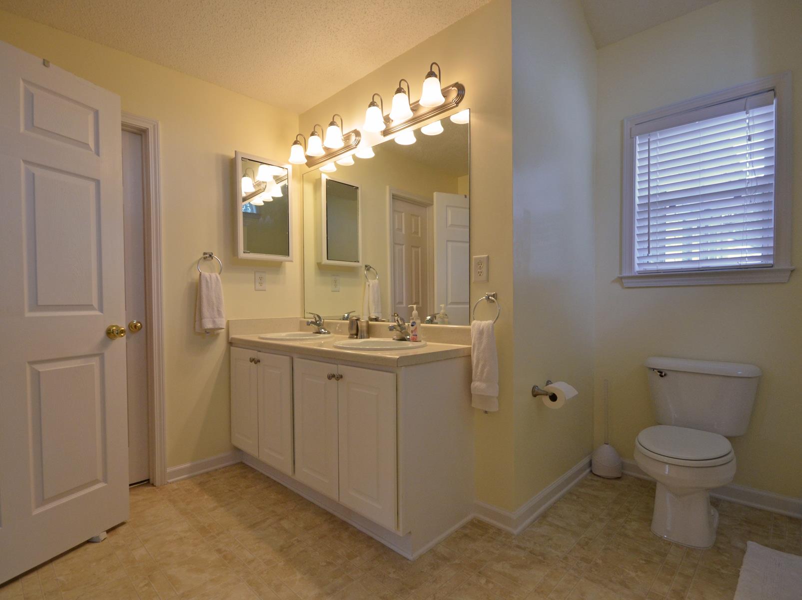 3 Castleton Ct, Newnan, GA 30263 photo 9